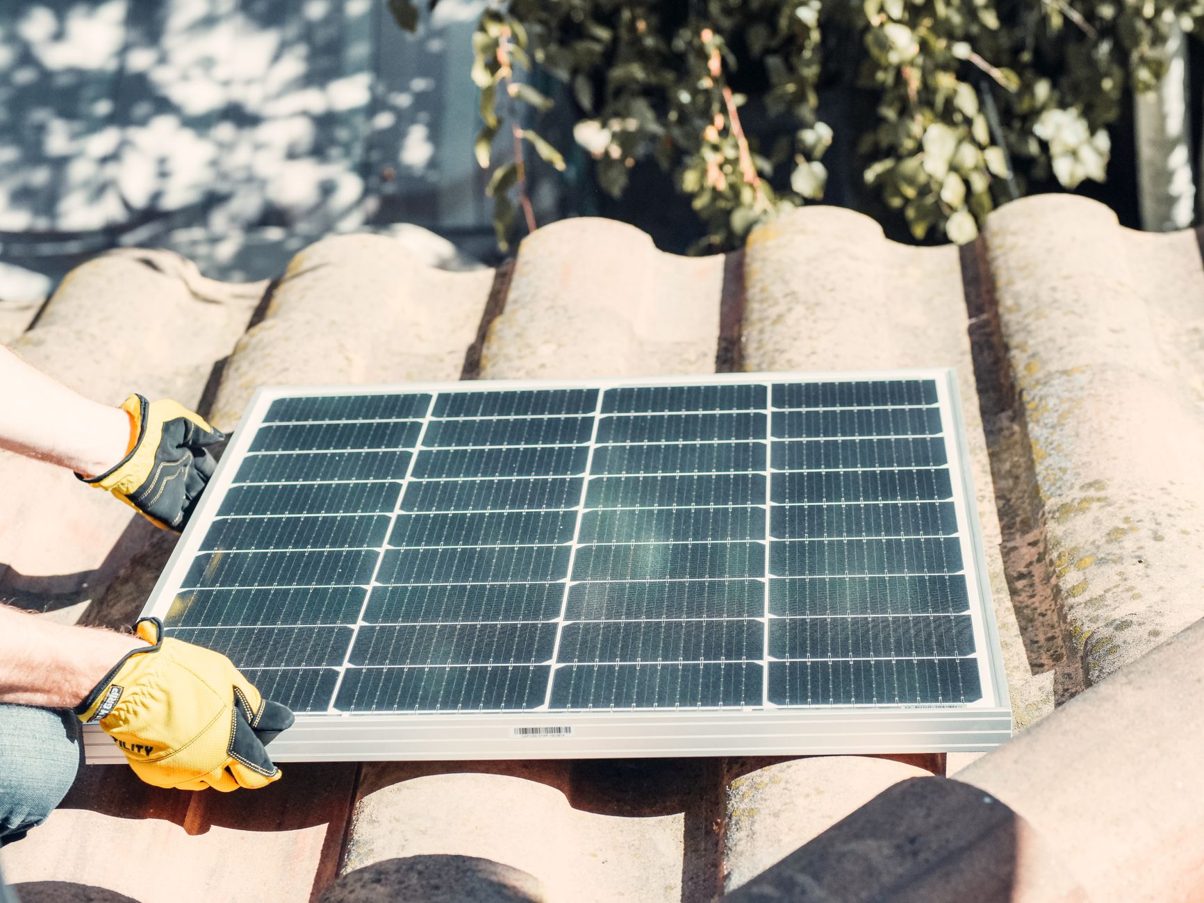 Installateur panneaux solaires équipe à 